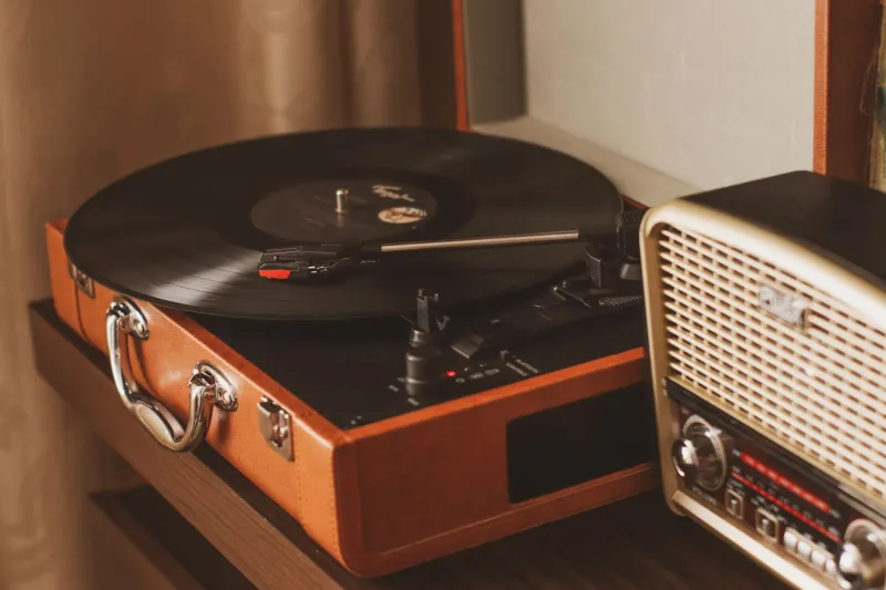 The Sonic Table: Why Music Curation Has Become the Hallmark of the Truly Intentional Host